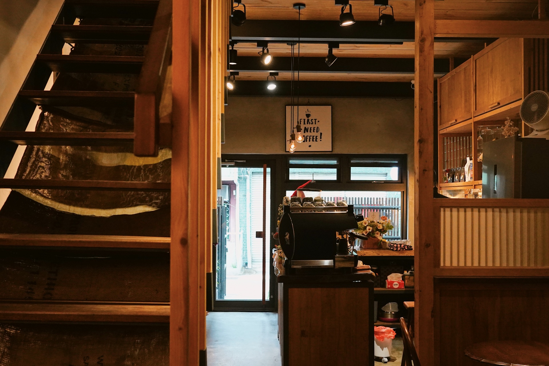 Coffee Here：台中北區日式老宅咖啡廳，舒服放鬆讓人忘記時光｜2024 新開幕台中咖啡廳